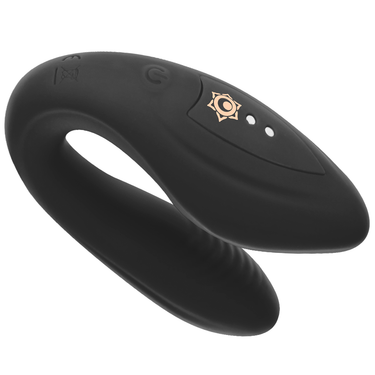 Kama Ritual Vibratore U a doppio motore, telecomando e silicone ipoallergenico